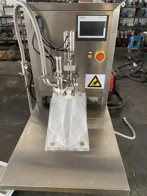 Neue, kostengünstige, nicht aseptische BIB-Füllmaschine für 2L/10L/25L BIB-Yogurt/Kaffee/Saftfüllmaschine mit SUS304/316