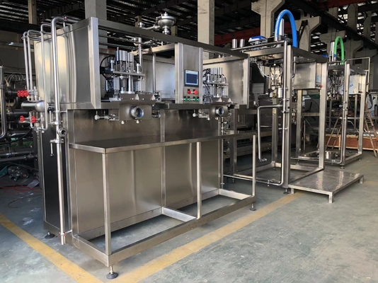Neue maßgeschneiderte automatische aseptische BIB-Füllmaschine für 1L/10L/25L-Tasche in Box-Joghurt/Milch/Sauce-Füllstoff SUS304/316