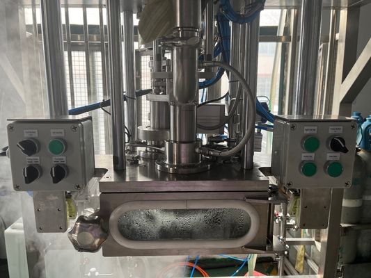 angepasste SUS304/316 20-1000L BID-Tasche in Trommel aseptische Füllmaschine für Saft/Marmelade/Pulp Ton Box Füller mit PLC