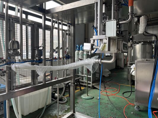Anpassung eines aseptischen Füllsystems mit PLC-Betriebssystem, das eine sterile Fülllösung für die pharmazeutische und medizinische Industrie bietet