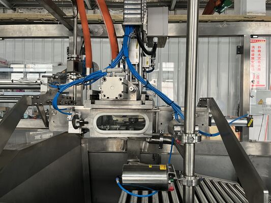 Technologie zur aseptischen Abfüllung aus Edelstahl, die eine hygienische, sterile Verpackung für empfindliche flüssige und halbflüssige Produkte gewährleistet