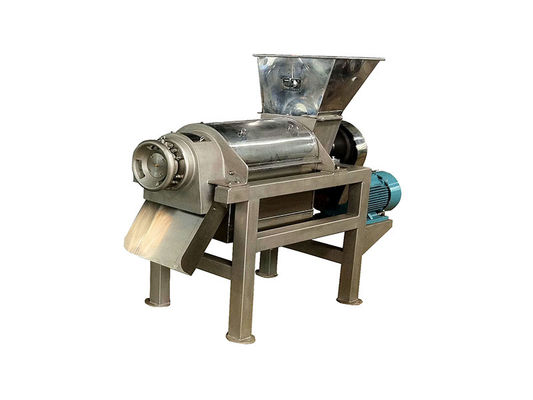 Aufgerüstete Spiral-Kokosmilch-Saftmaschine 2-3T/H SUS304